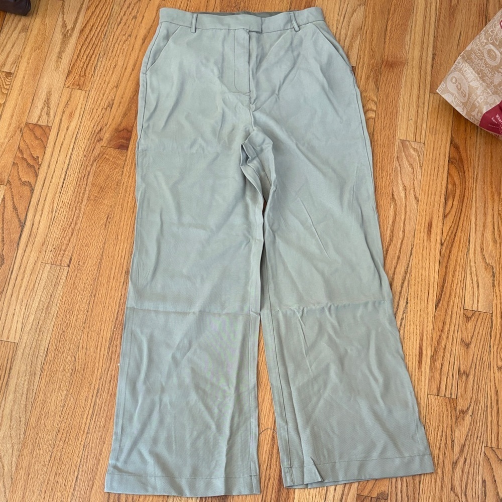 Women's Classic Green Pants